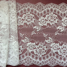 10 metres Ivory Delicate Clipped Bridal Lace Wide 7.5"/19 cm Table Runner