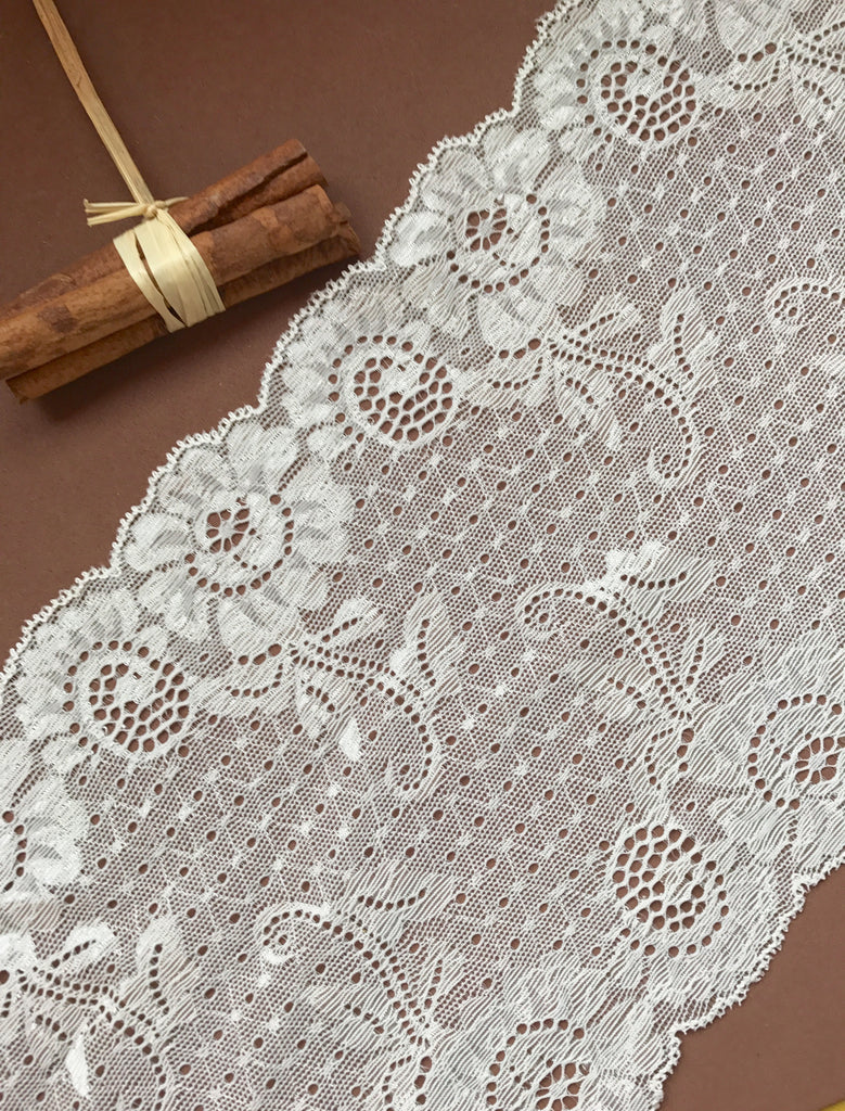 7 Wide Stretch Leavers Lace Trim in Apricot and Ivory, Made in France, Sold  by the Yard -  UK