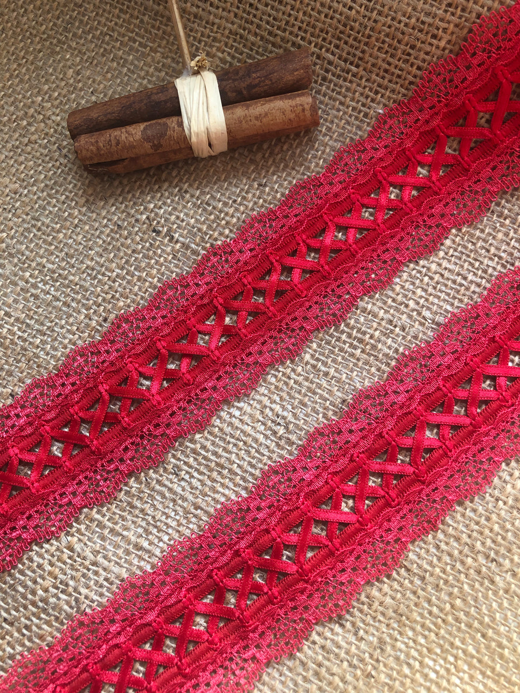 1 x 1.7 m Beautiful Nottingham Red Ribbon Lacing & Lace Trim 5 cm/2