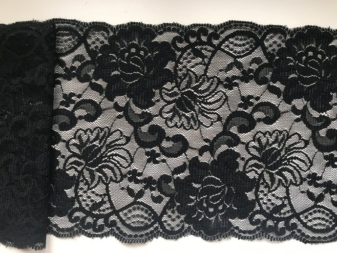 Black Quality Lace Wide 16 cm/6”