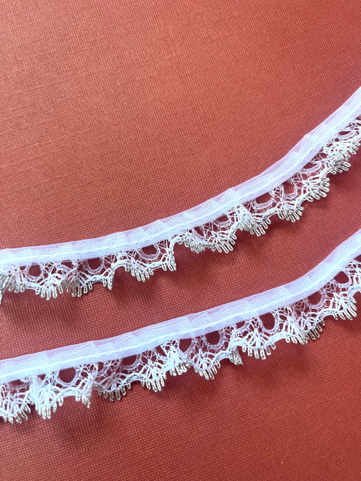 Pretty Frilled Gathered Nottingham Lace 3/4