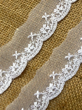 Delicate Embroidered Tulle Pure White Bridal Lace Trim 4 cm/1.5”