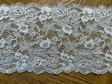1 x 4.5 m Pale Blue Quality Stretch Lace 13cm/ 5”