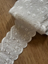 7.2m Pale Ivory Broderie  Anglaise Lace Embroidery Trim 8.5cm/3.25”