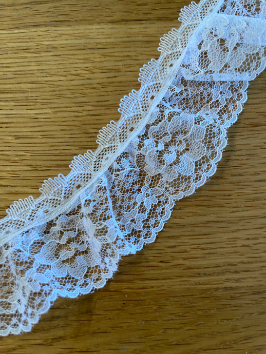 Quality White  Pretty Frilled/Gathered Lace with Picot Edge 1.75”/4.5cm