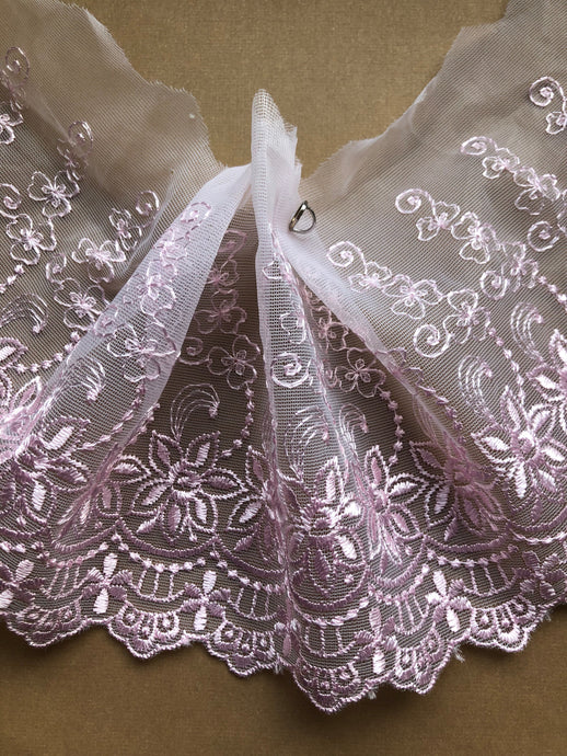 13.7 m  Pink Embroidered Voile Scalloped Lace 15 cm/6