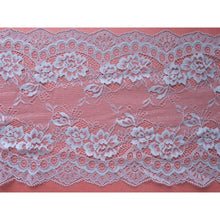 Delicate Clipped Silver Grey Wide Lace 19 cm/7.5"