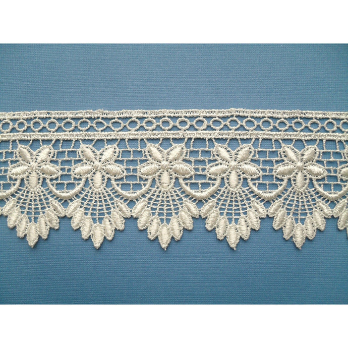 Beautiful Ivory Cream Guipure/Venise  Lace 2