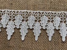 Leaf Design Guipure Venise Lace Trim 7 cm/2.5" White, Ivory Black