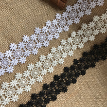 Beautiful Guipure Double-Sided Lace Trim 4 cm/1.75" White, Ivory Black