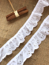 White Cotton "Cherry" Broderie Anglaise Gathered  Lace 3.8 cm/1.5"