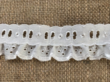 10 m de dentelle froncée en coton crème ivoire en broderie anglaise (avec fente pour ruban) 5 cm/2"