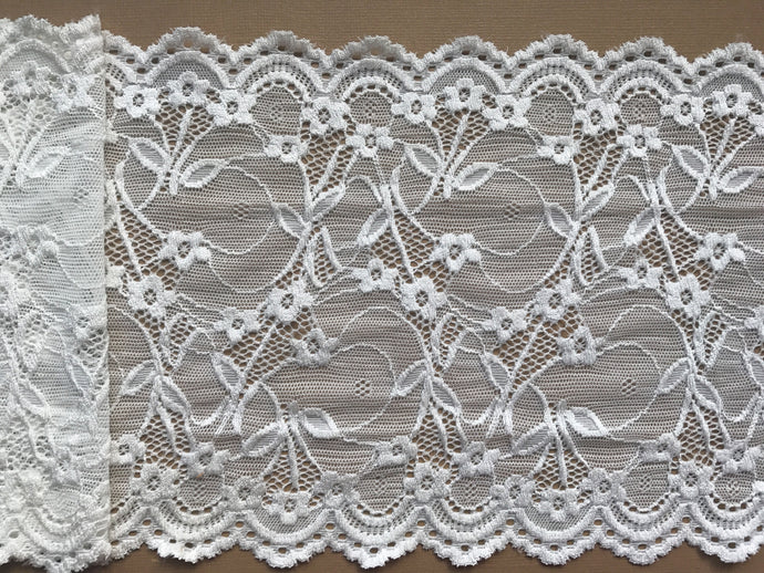 Silky Soft Ivory Small Flower Stretch Lace Trim 18 cm/7