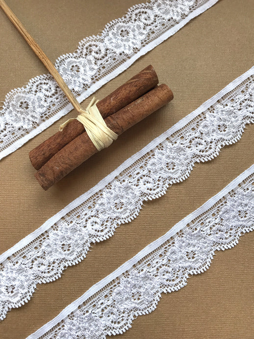 Quality White  Soft Stretch Nottingham Lace Trim  3.25 cm/1.25