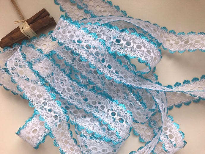 White/Turquoise Eyelet Knitting in Lace 35mm