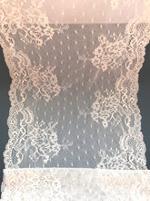 Skintone Coffee Stretch Wide  Lace 23 cm/ 9"