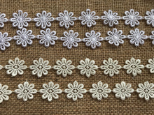 Pretty Guipure  Daisy Lace Trim  2.5 cm/1" White Ivory Black