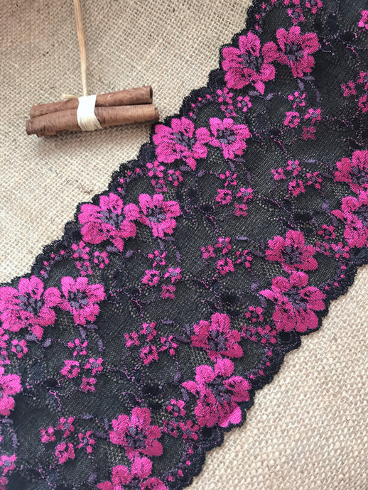 Black/Pink Two-Tone Wide Stretch Scalloped Lace Trim 16.5 cm/6.5