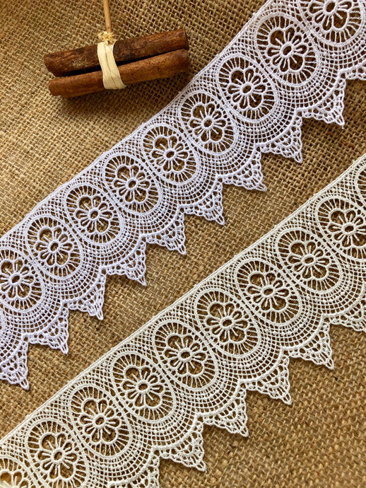 Victorian Style White or Ivory  Guipure Venise Lace Trim 8 cm/3