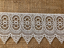 Victorian Style White or Ivory  Guipure Venise Lace Trim 8 cm/3"