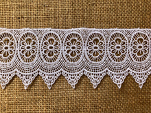 Victorian Style White or Ivory  Guipure Venise Lace Trim 8 cm/3"