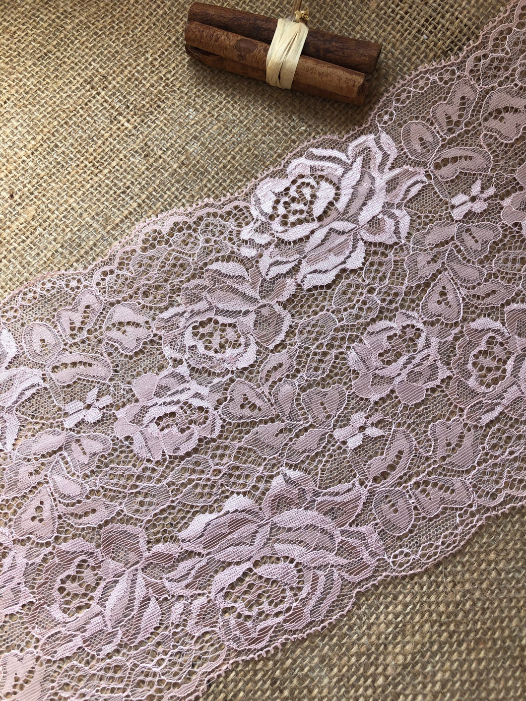 Beautiful Dusky Pink Delicate French Rose Lace 17cm/6.75