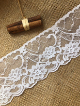 Pretty White Craft Lace trim  8.5 cm/3.5"