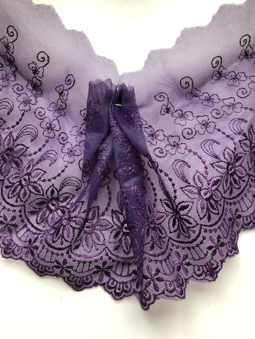 Purple Embroidered Voile Scalloped Lace 15 cm/6