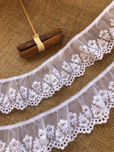 White Voile Broderie Anglaise Embroidered Gathered Lace 5 cm/2"