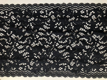 Quality Black Stretch Wave Lace   20 cm/8"