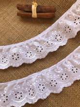 3.8 m White Cotton Broderie Anglaise Embroidered Gathered Lace 5 cm/2"