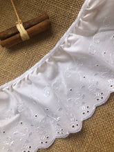 White Cotton Broderie Anglaise "Cherry"Embroidered Gathered Lace 10 cm/4""