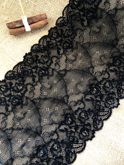 Black Extra  Wide Soft Stretch Scalloped Lace   20 cm/8
