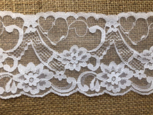 Pretty White Craft Lace trim  8.5 cm/3.5"
